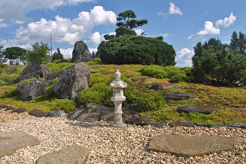 Garden of the Tiger and the Dragon