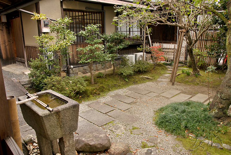 Entoku-in Temple garden