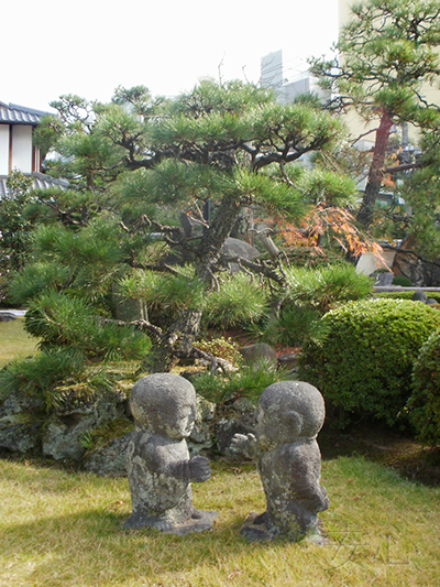 Hotai-ji garden