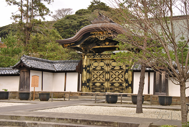 The gardens of Kencho-ji Temple