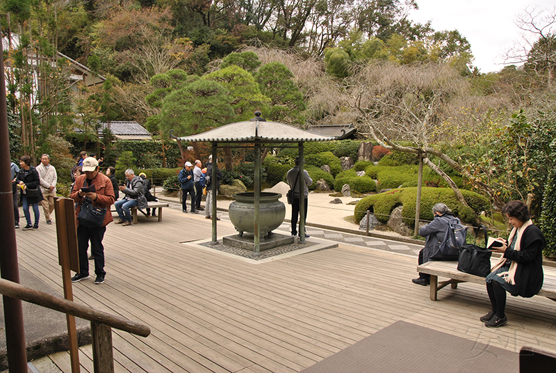 The gardens of Meigetsu-in Temple