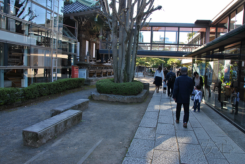 Shibamata Taishakuten garden