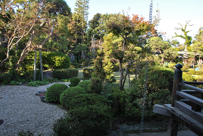 Shibamata Taishakuten garden