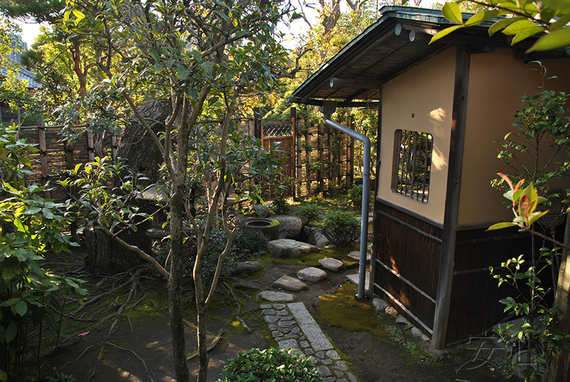 Shibamata Taishakuten garden