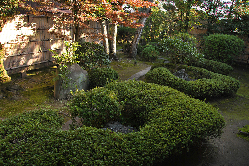 Shibamata Taishakuten garden