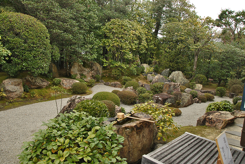 Taizo-in temple gardens