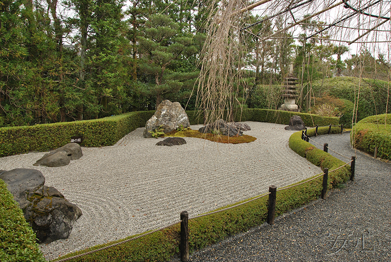 Taizo-in temple gardens