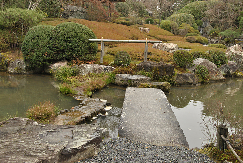 Taizo-in temple gardens