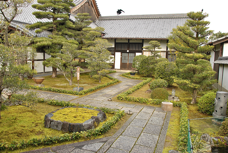 Myoshin-ji Temple Gardens