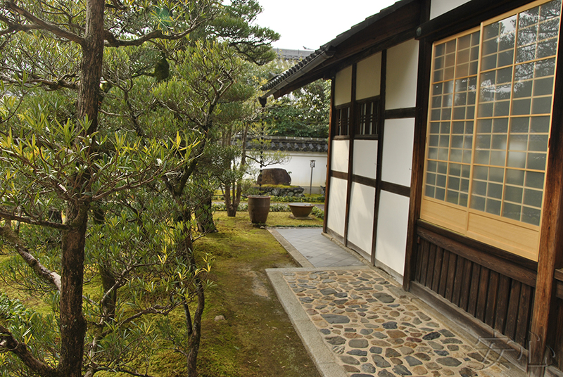 Myoshin-ji Temple Gardens