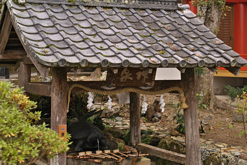 temizuya in Japanese garden